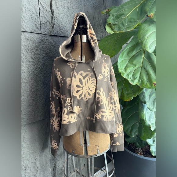 Tops - Women's Floral Hoodie Jacket - Brown & Cream